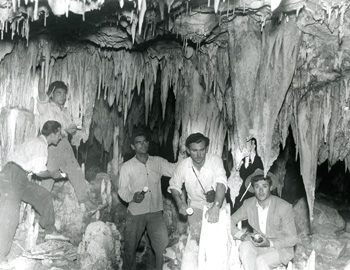Discovery of the Caves of Nerja
