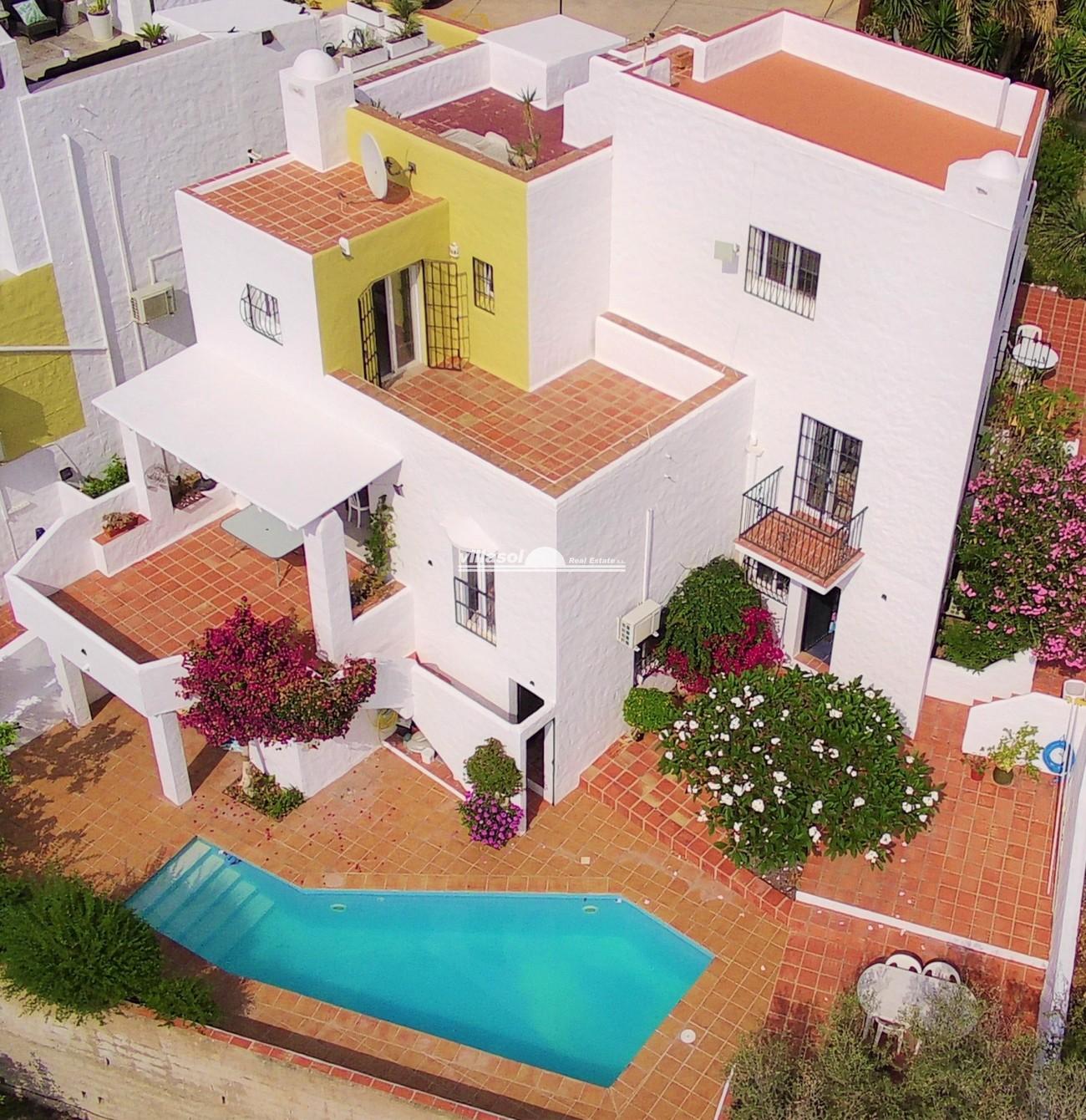 Detached Villa for sale in Casa Blanca, Nerja, Málaga, Spain