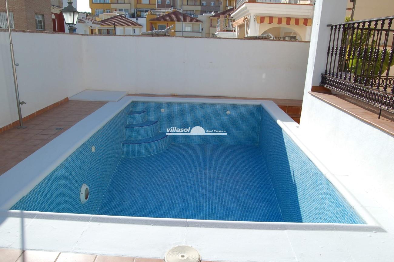 Semi Detached Villa, for sale in Nerja, private pool close to Burriana beach