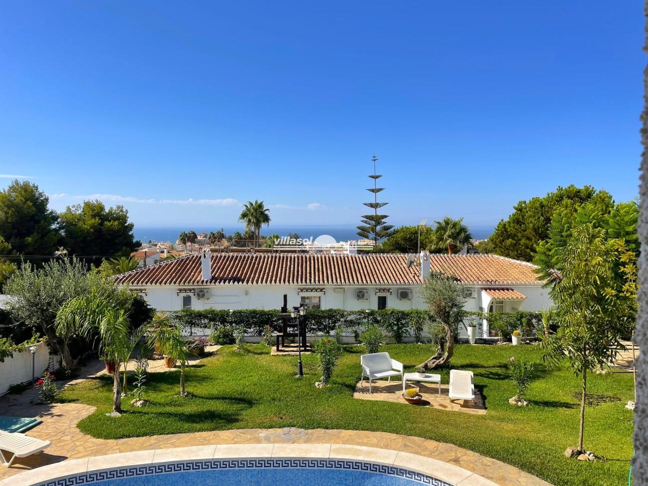 Villa for sale in Nerja, Málaga, Spain
