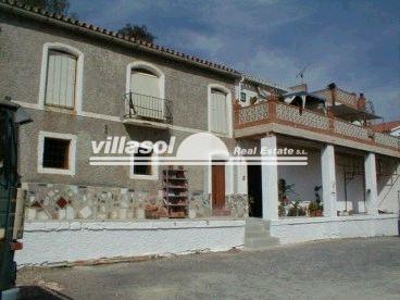 Commercial Premises for sale in Comares, Málaga, Spain