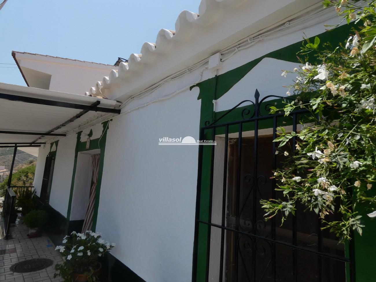 Townhouse for sale in Salto del Negro, Cútar, Málaga, Spain