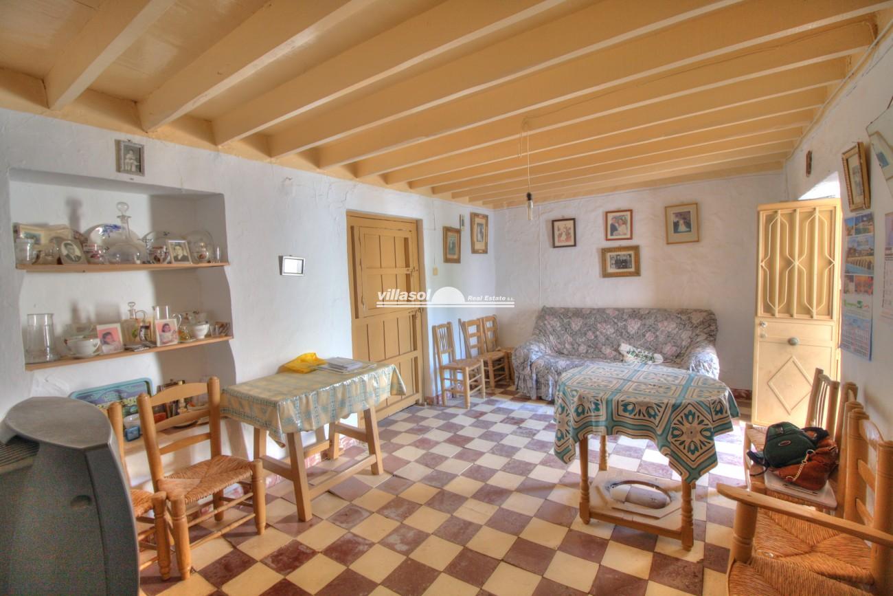 Village/town house for sale in Los Romanes, Viñuela, Málaga, Spain