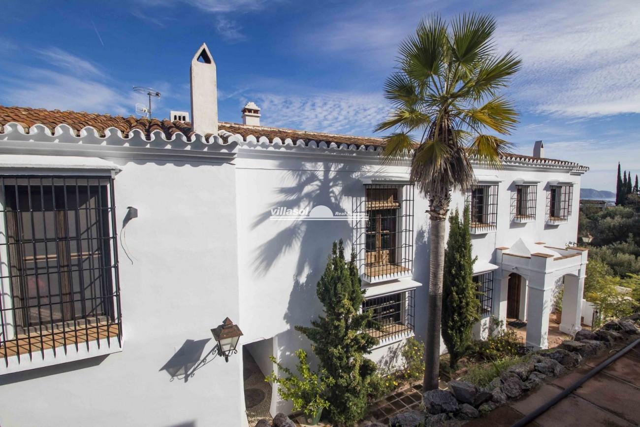Prestige Property for sale in Torrox, Málaga, Spain
