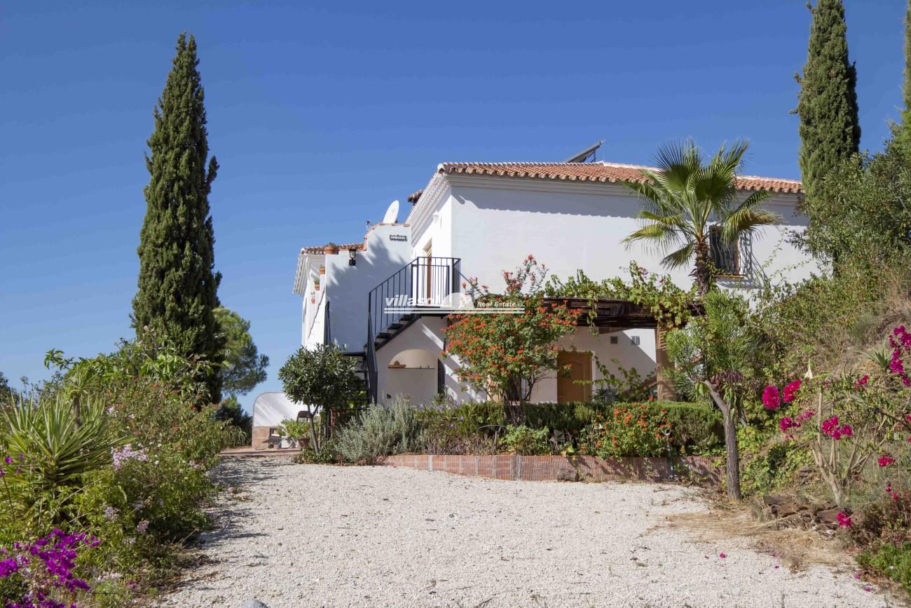 Country Home for sale in Cajiz, VélezMálaga, Málaga, Spain
