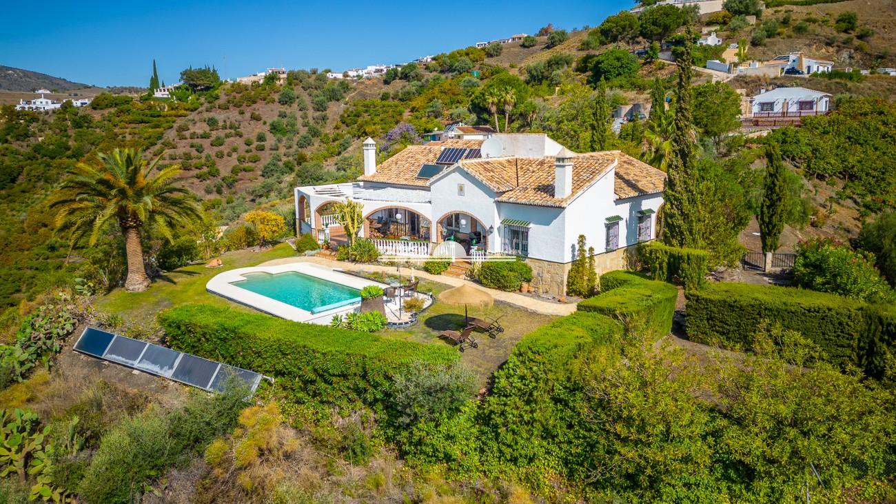 Villa for sale in Frigiliana Road, Torrox, Málaga, Spain